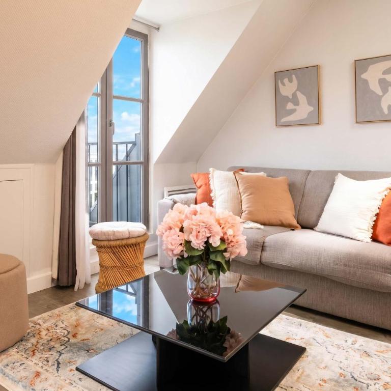 Sebastopol Chic Balcon & Parisian View - Appartement - 12