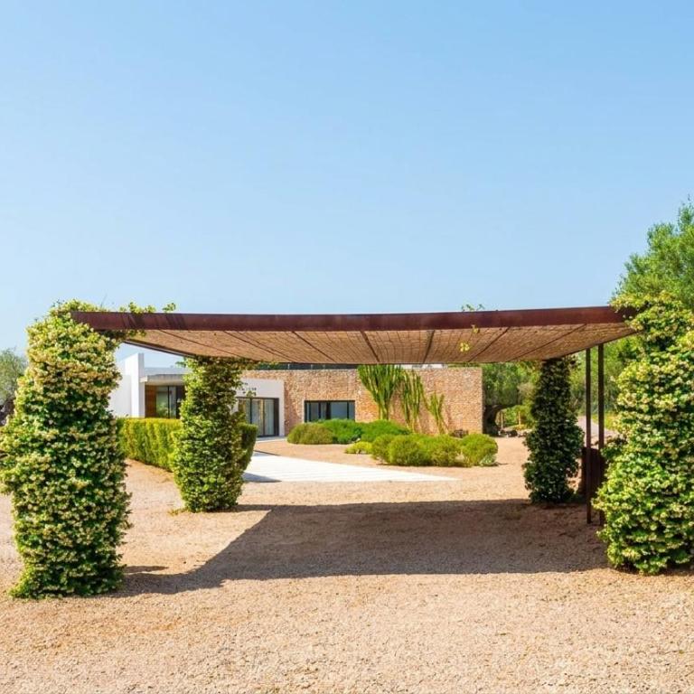 Villa Can Pep Sa Guaita - Curated Design & Outdoor Area 10 minutes from beaches, Calm Area - Villa con piscina privada - 3