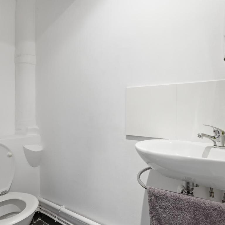Prestigious 2BR near the Louvre Museum & Tuileries - Appartement 2 Chambres - 21