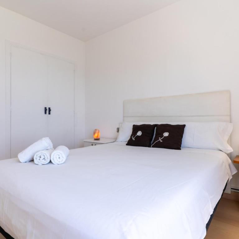 rentafive - Vistas - Reformado - Piscina - Apartamento - 6