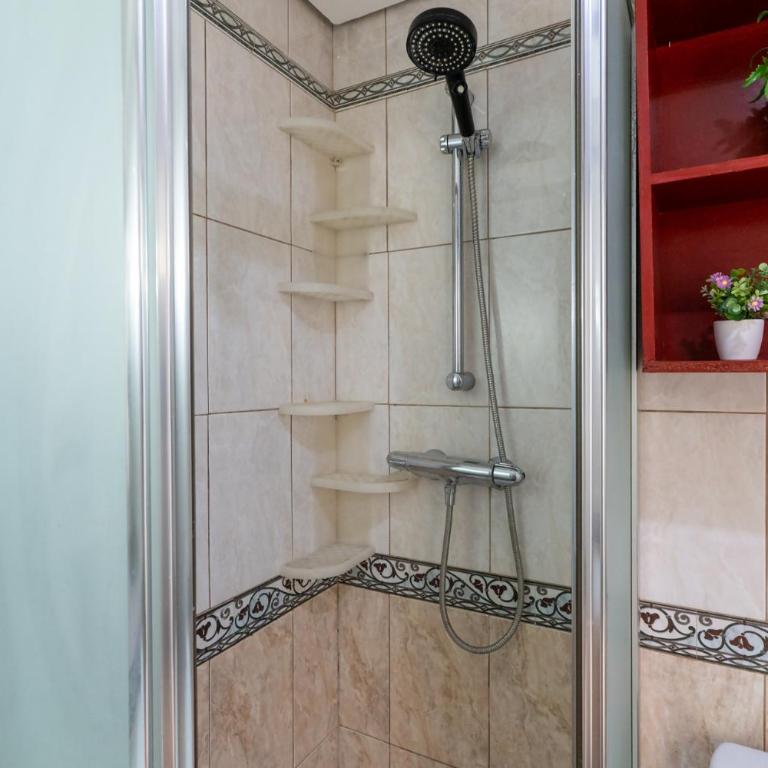 rentafive - Vistas - Reformado - Piscina - Apartamento - 10