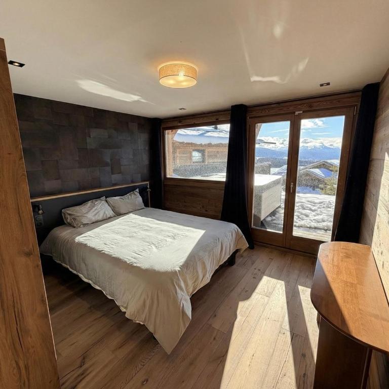 Splendide châlet neuf avec jaccuzzi - Three-Bedroom Chalet - 18