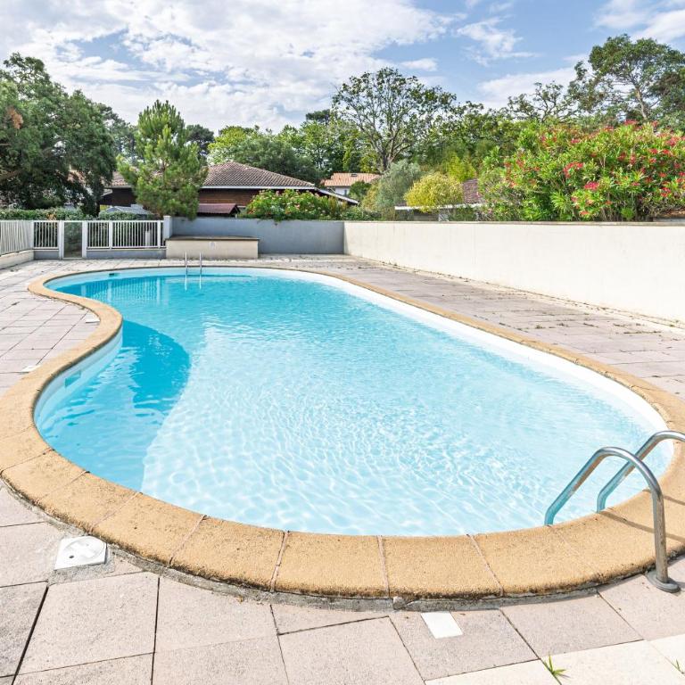Villa Lolo, Piscine et Terrasse - Maison 2 Chambres - 3