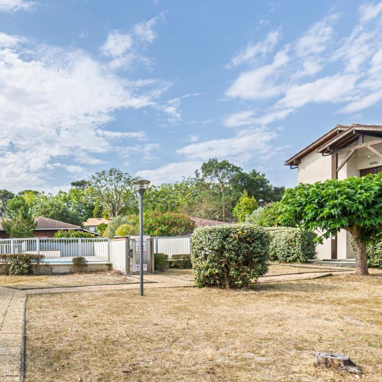 Villa Lolo, Piscine et Terrasse - Maison 2 Chambres - 20