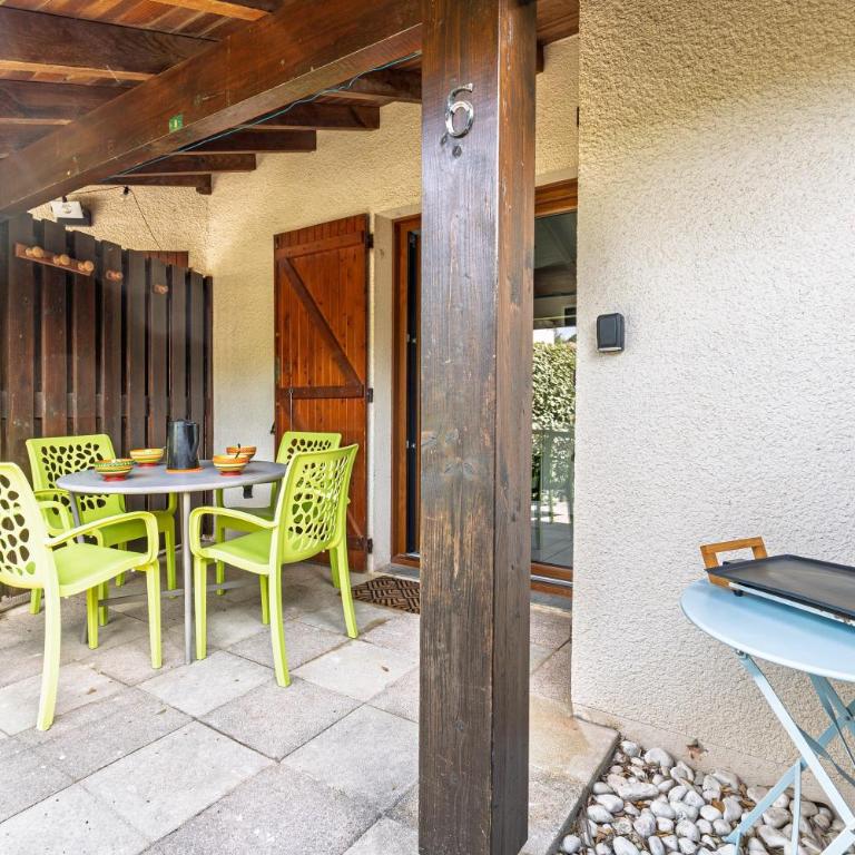 Villa Lolo, Piscine et Terrasse - Maison 2 Chambres - 16