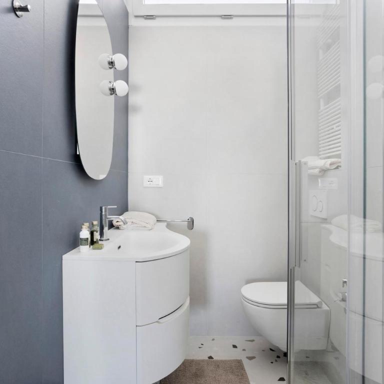 Duca D'Aosta Suite a Viareggio - Apartamento Superior de 1 dormitorio con balcón - 4