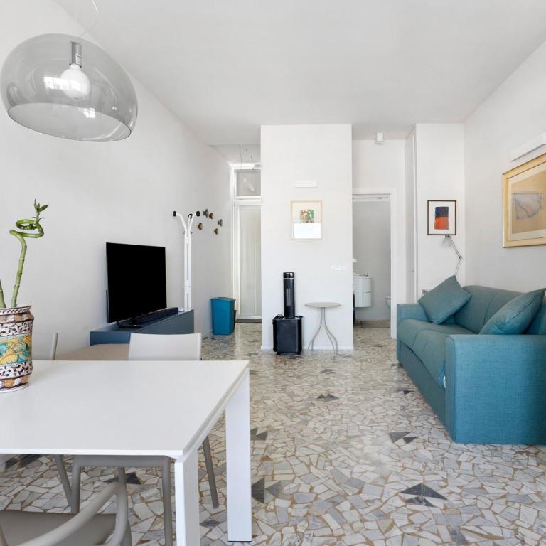 Duca D'Aosta Suite a Viareggio - Apartamento Superior de 1 dormitorio con balcón - 6
