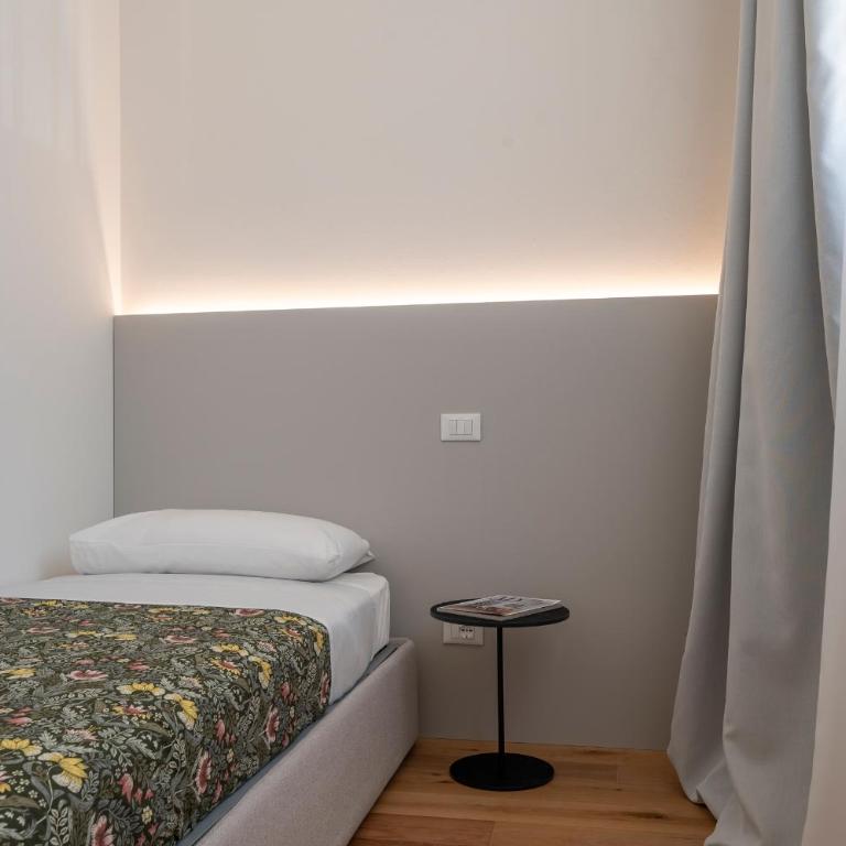 Bright 2BR - 2BA - Garden - AC - Central - Appartamento con 2 Camere da Letto - 4