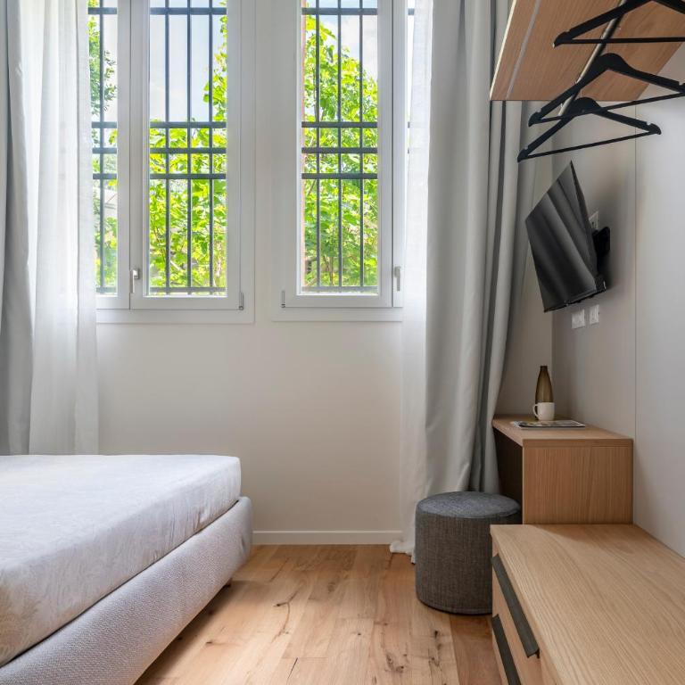 Bright 2BR - 2BA - Garden - AC - Central - Appartamento con 2 Camere da Letto - 41
