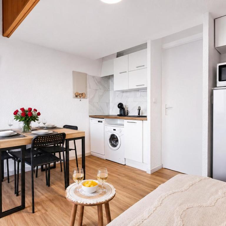 Vue Lac Léman & Télécabine à 1 minute - Appartement 2 Chambres - Vue sur Lac - 2