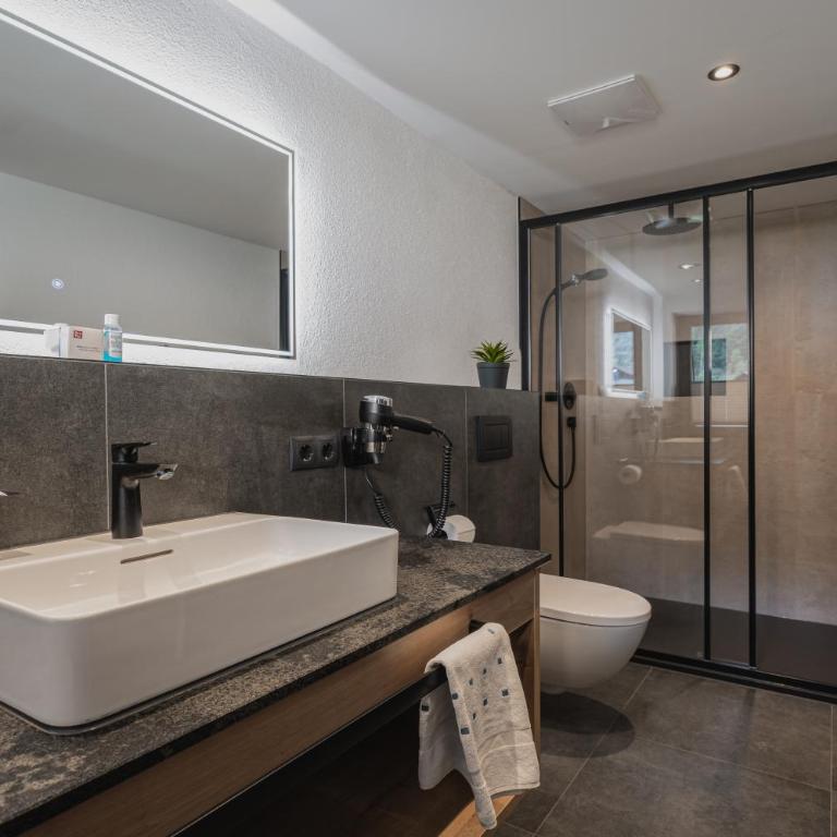 Appartements Alpenrose - Apartment mit 2 Schlafzimmern und Balkon - 6