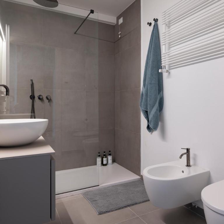 Bright 2BR - 2BA - AC - Central Bologna - Appartamento con 2 Camere da Letto - 6