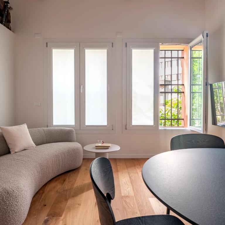 Bright 2BR - 2BA - AC - Central Bologna - Appartamento con 2 Camere da Letto - 14
