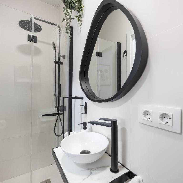 Apartamento Mamalú Jerez - Apartamento de 1 dormitorio con vistas al jardín - 2