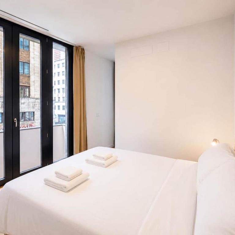 Piazza Dante Luxury Suite - Design & View of the Center - Appartamento con 1 Camera da Letto - 4