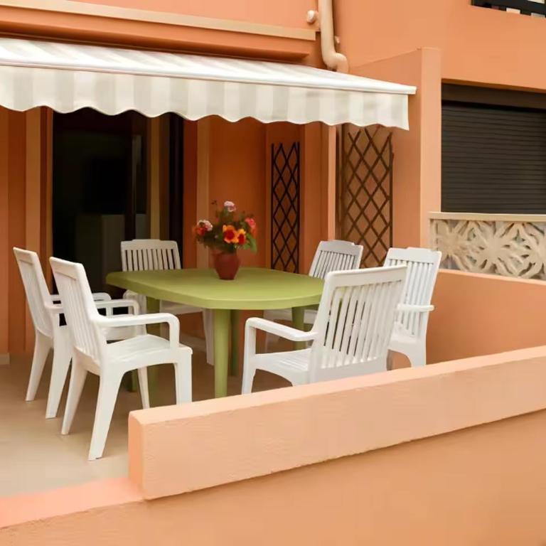 Réserve africaine 15 mn - Plage 200 m - Le Mieukerien - Appartement 2 Chambres - 1