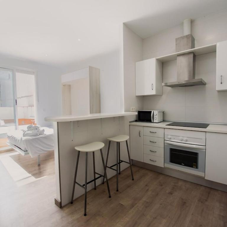 Study at 600m from the Cathedral - Apartamento de 1 dormitorio - 1