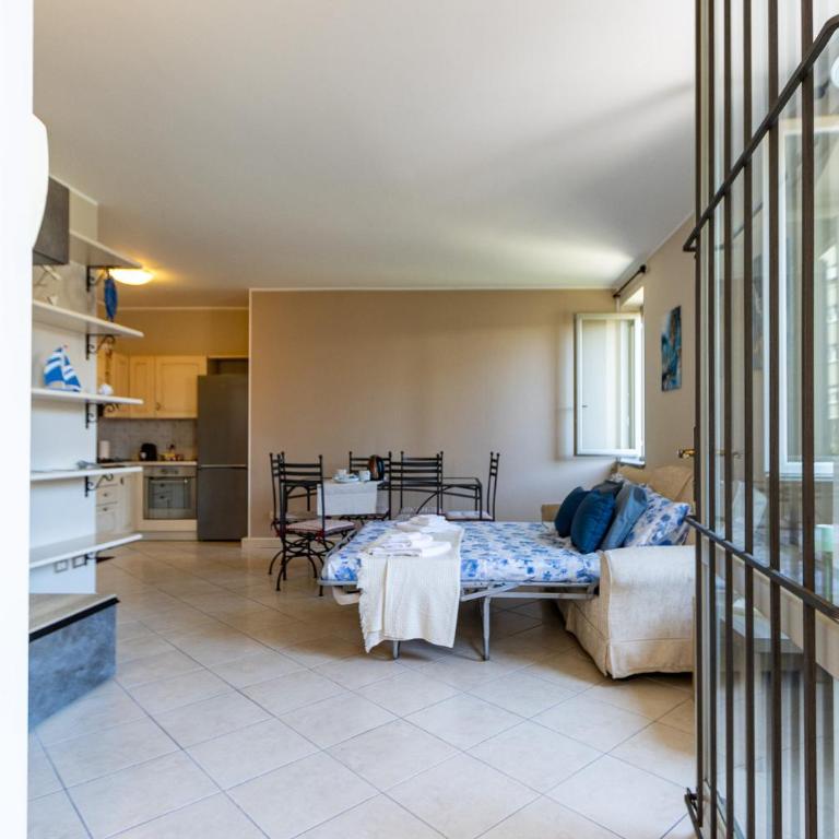 Cuz's Lake House - Arona Center - Free Wi-Fi - By Guestaly - Appartamento con 1 Camera da Letto - 9