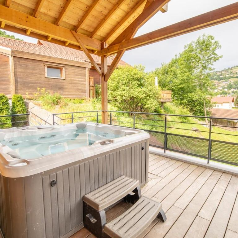 Chalet Lignum, Sauna & SPA, Proche pistes de ski - Chalet - 13