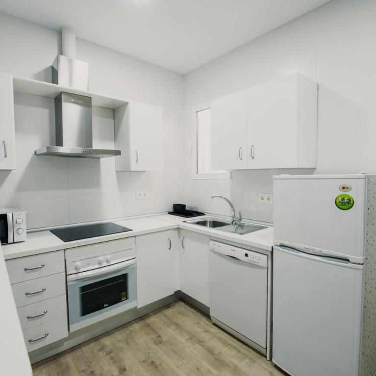 Study at 600m from the Cathedral - Apartamento de 1 dormitorio - 2