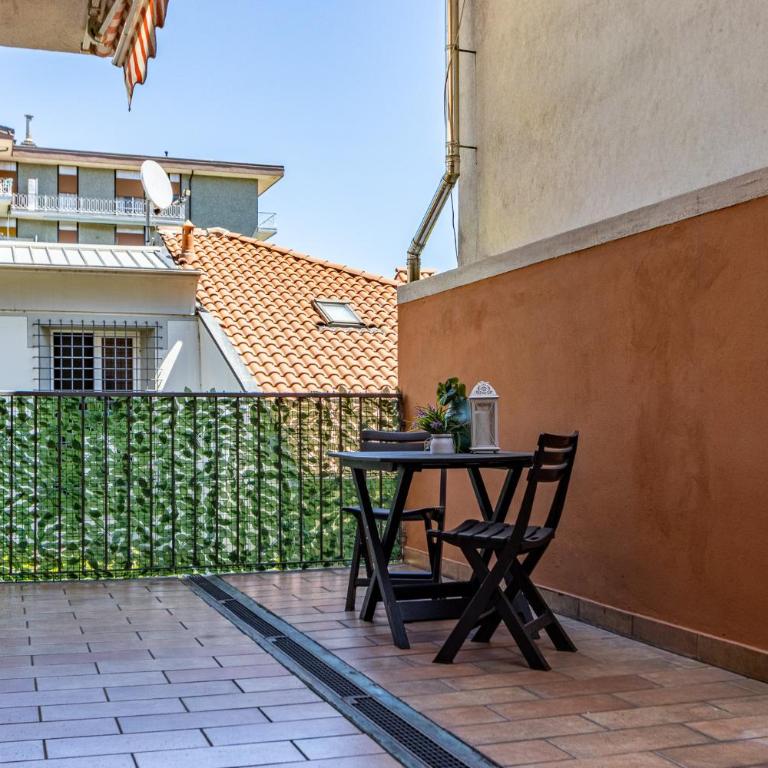 Cuz's Lake House - Arona Center - Free Wi-Fi - By Guestaly - Appartamento con 1 Camera da Letto - 20