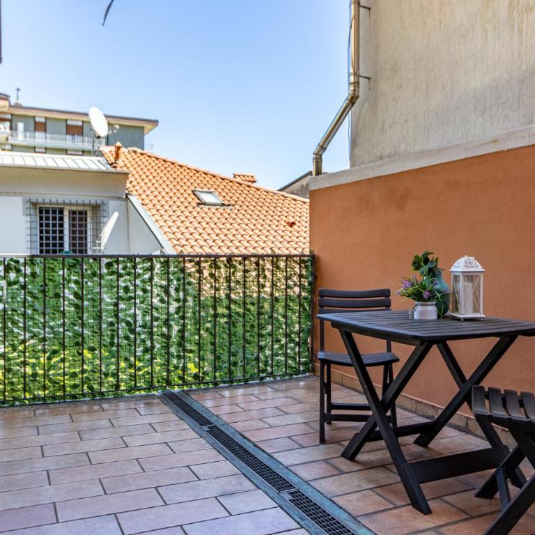 Cuz's Lake House - Arona Center - Free Wi-Fi - By Guestaly - Appartamento con 1 Camera da Letto - 22