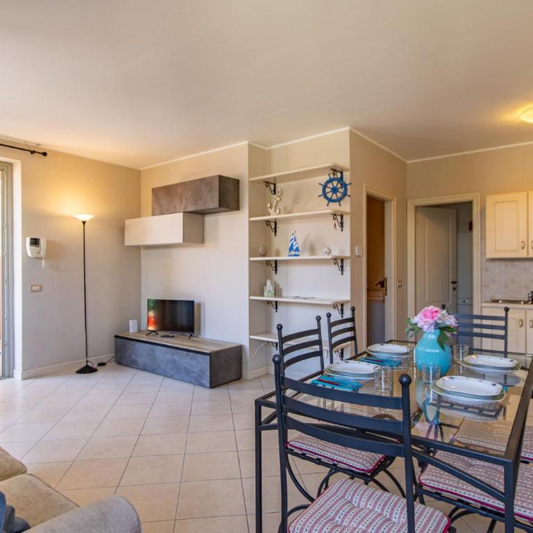 Cuz's Lake House - Arona Center - Free Wi-Fi - By Guestaly - Appartamento con 1 Camera da Letto - 29