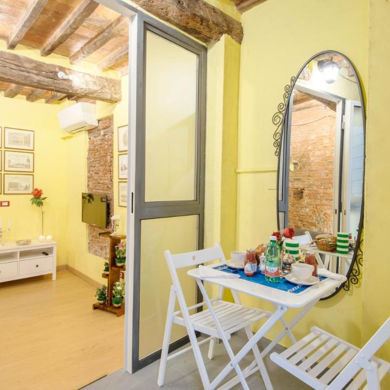 CozyBricks in Lucca - Apartments in Lucca Historical Center - Air Cond & WiFi - - Appartamento - Piano Terra - 15