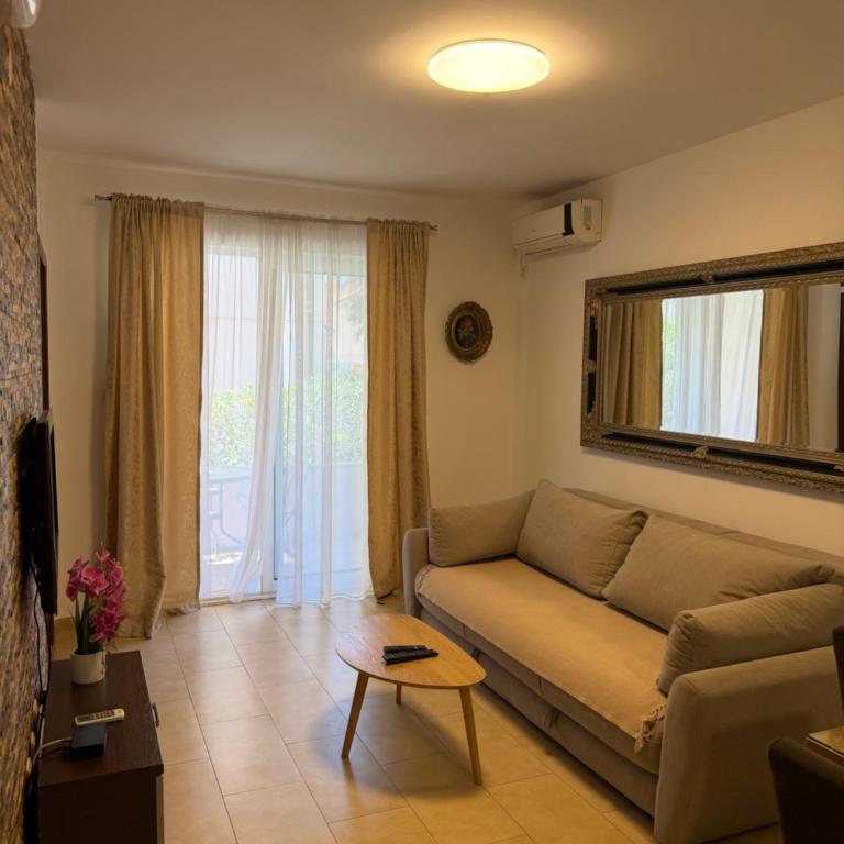 Apartmani Kovačević - Apartman s 1 Spavaćom Sobom i Terasom - 13