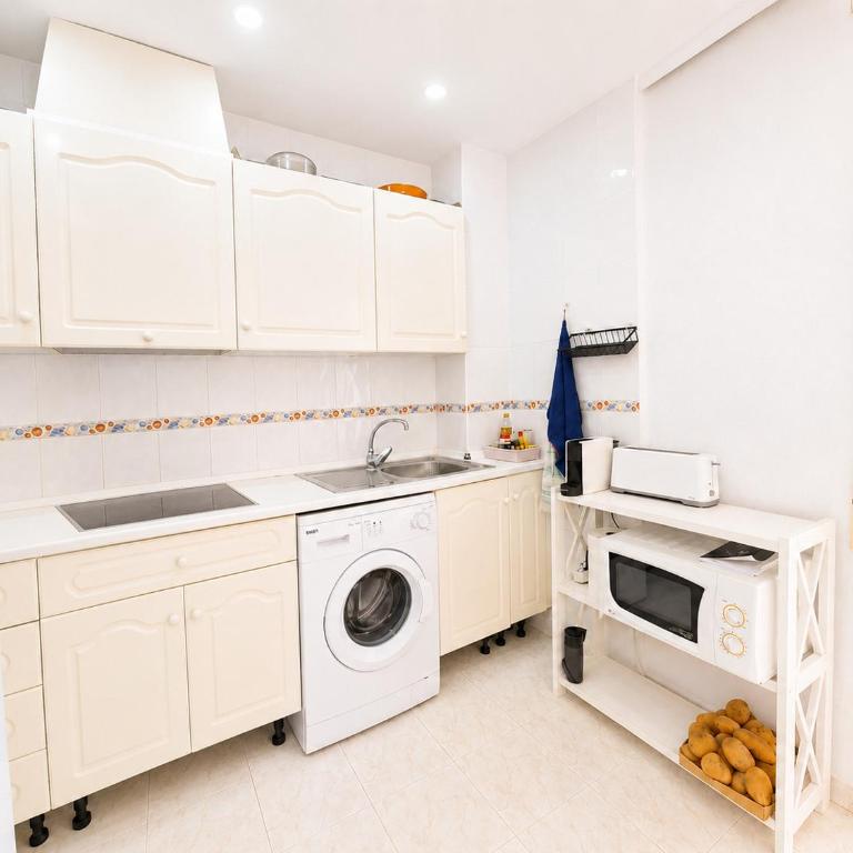 Cala Josep - Bajo en primera linea ALBERT VILLAS - Appartement - Vue sur Mer - 15