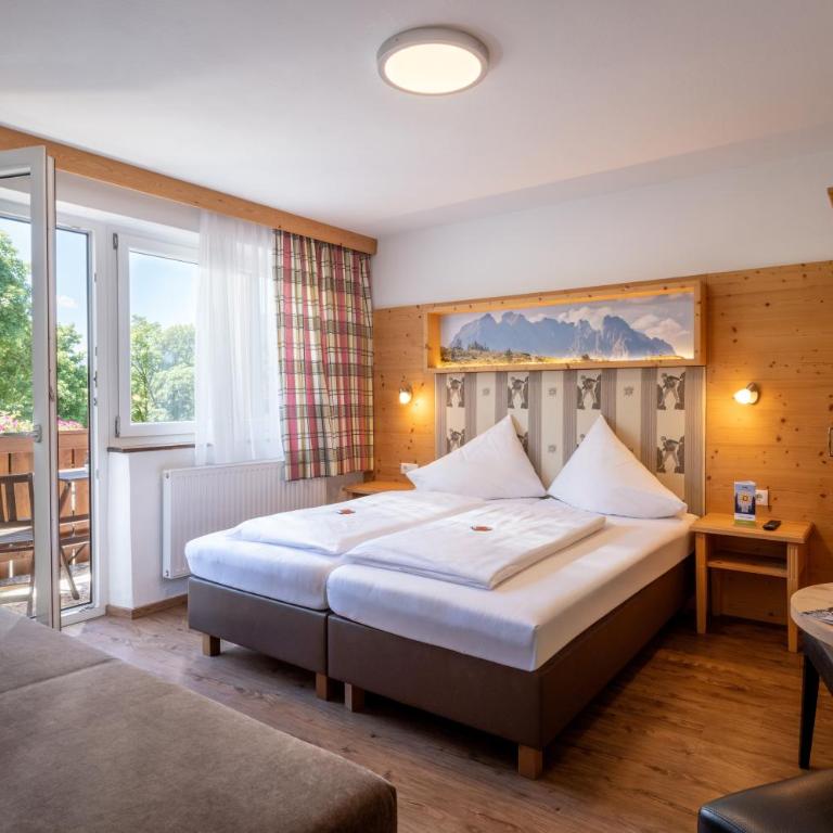 Bergland Dorfglück - social living - Triple Room - 5