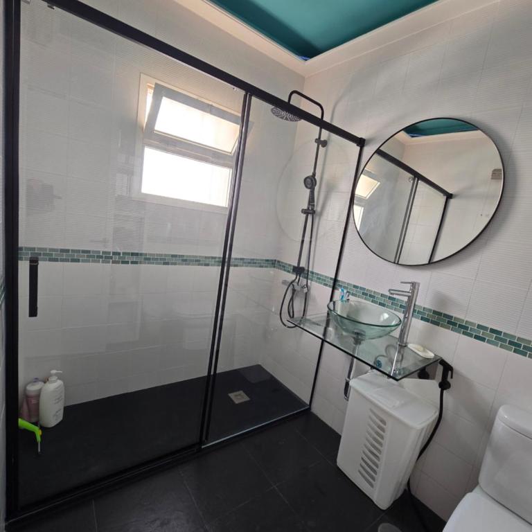 Penthouse lumineux avec piscine - Apartment - auf 2 Etagen - 14