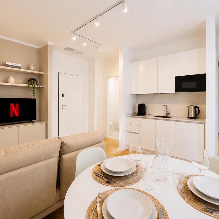 Piazza Dante Luxury Suite - Design & View of the Center - Appartamento con 1 Camera da Letto - 1