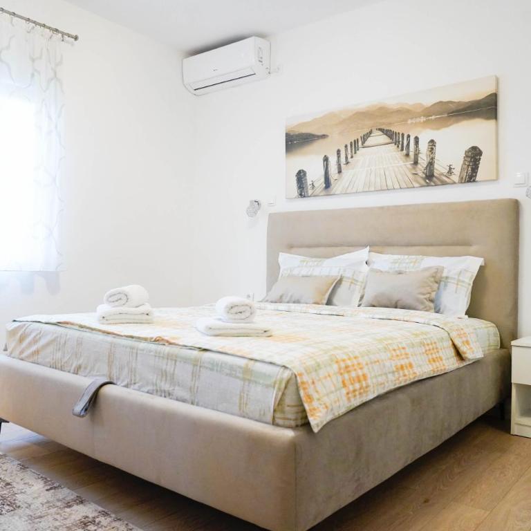 Apartmani Koprivica - Dvokrevetna Soba sa Bračnim Krevetom - 2