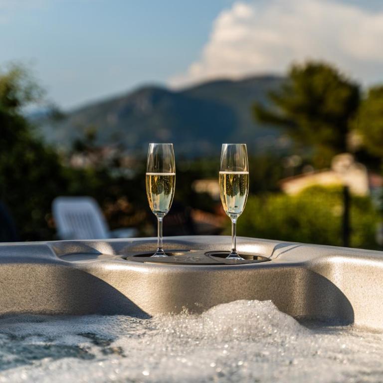 Villa Columbia - Pool & Mountain View - Villa avec Piscine Privée - 14