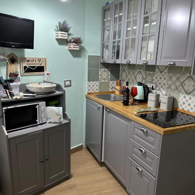 Small Neapolitan house - Appartamento con 1 Camera da Letto - 3