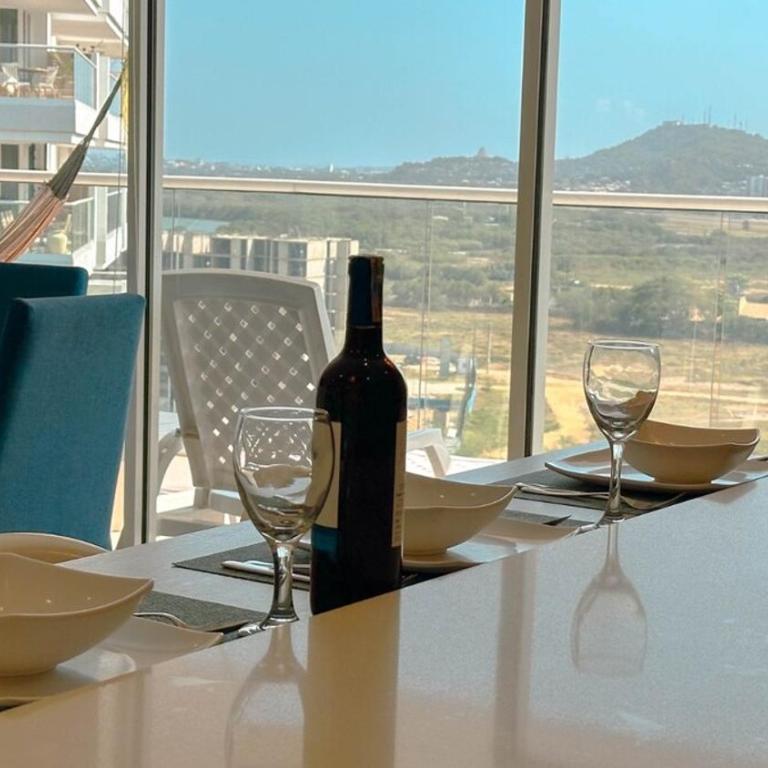 exclusivo condominio cerca al mar - Three-Bedroom Apartment - 28
