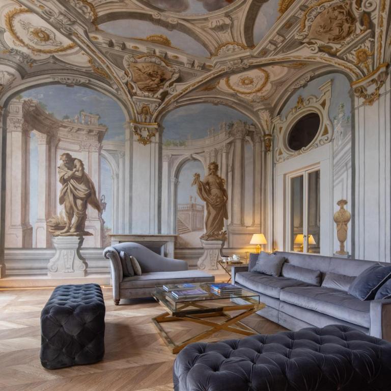 Historic Frescoes Apartment - Three-Bedroom Apartment - 2