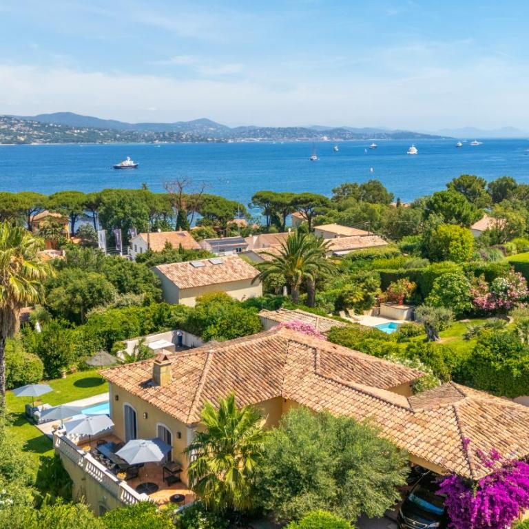 Villa Seize St Tropez - Villa - Vue sur Mer - 1
