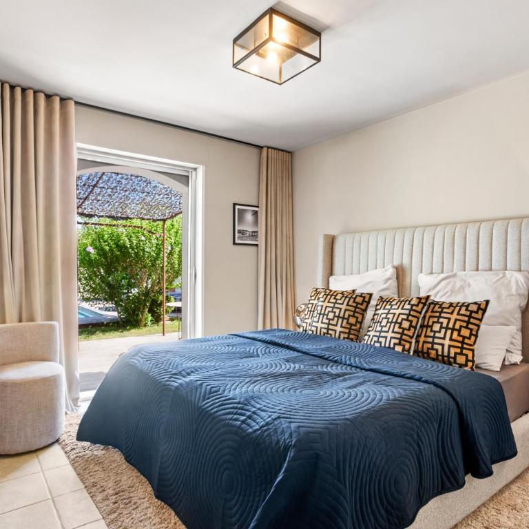 Villa Seize St Tropez - Villa - Vue sur Mer - 20