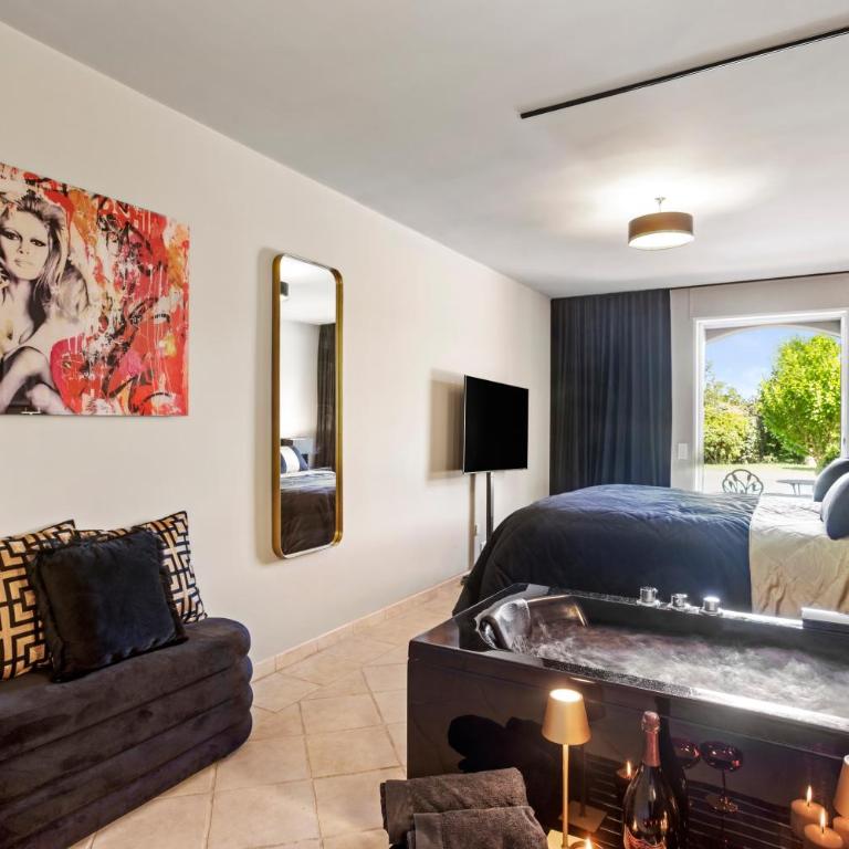 Villa Seize St Tropez - Villa - Vue sur Mer - 24