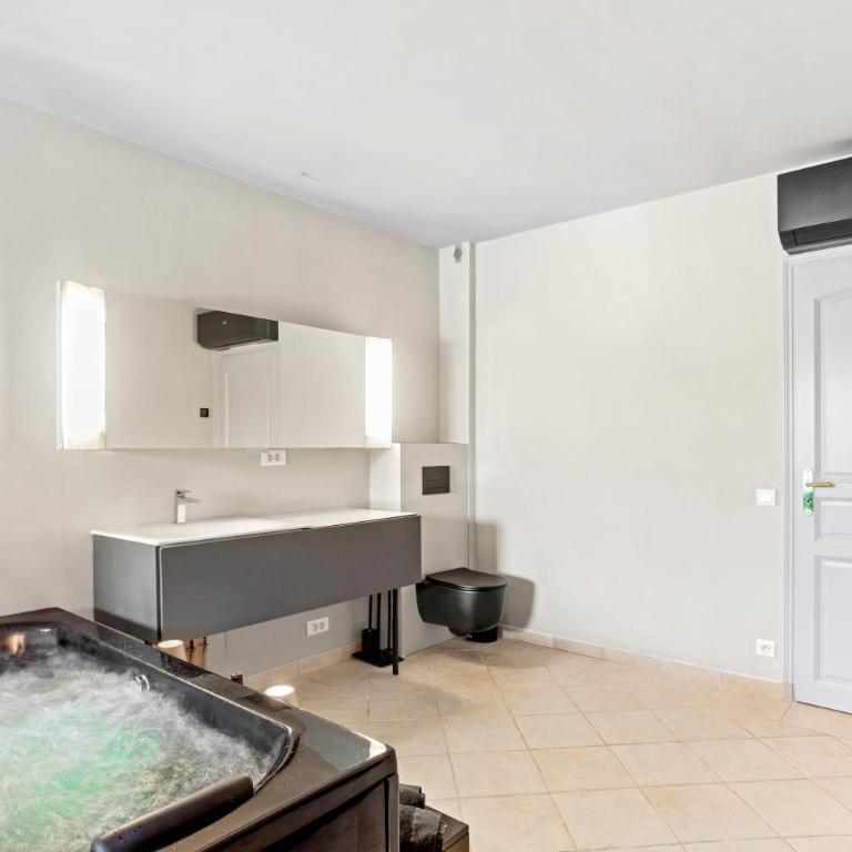 Villa Seize St Tropez - Villa - Vue sur Mer - 26
