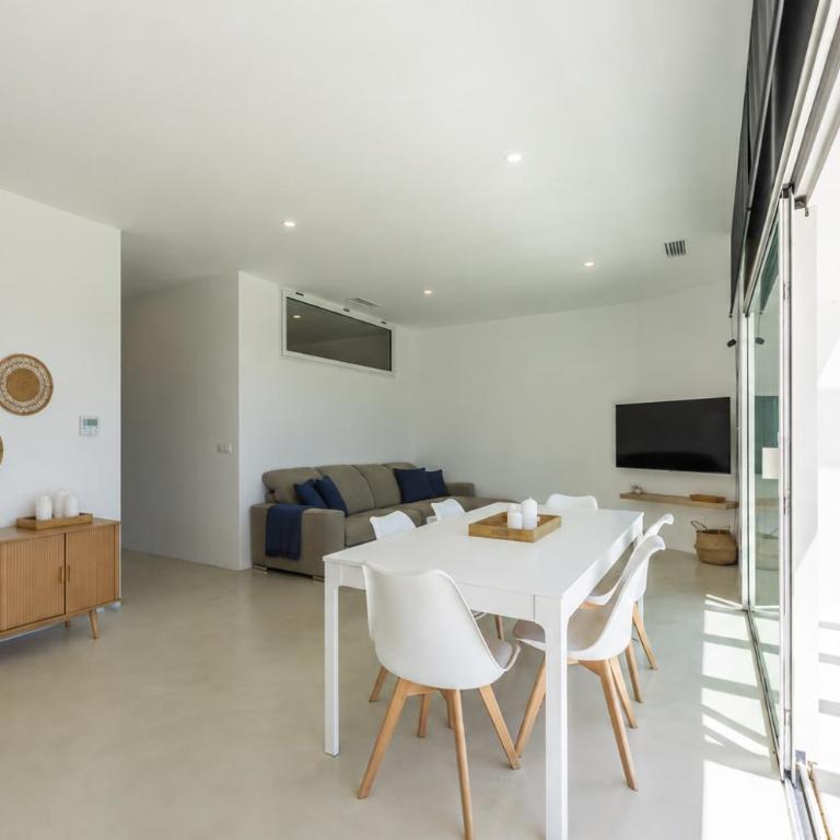Villa Las Palmeras Valdevaqueros Suites, Pool & Sea Views - Apartamento de 3 dormitorios con vistas al mar - 59