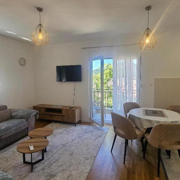 Apartman Budva Podkosljun - Apartman - 8