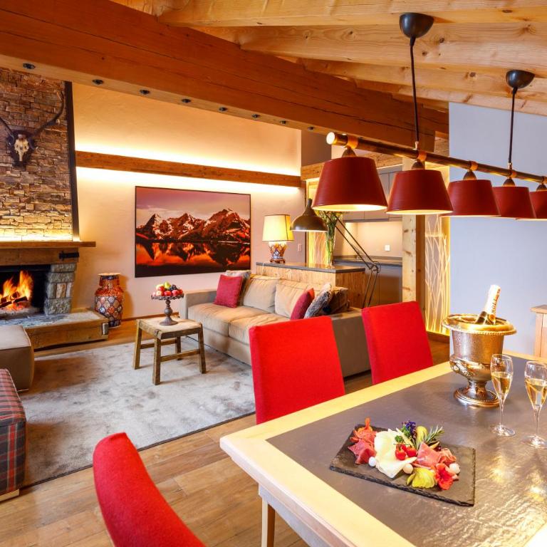 Eiger Mürren Swiss Quality Hotel - Unique Suite with 3 Bedrooms and Eiger mountain view - 10