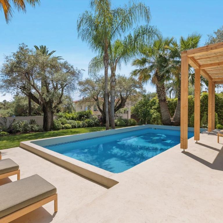 Villa design with pool and mini-golf, 6 people - Villa Deluxe - 8