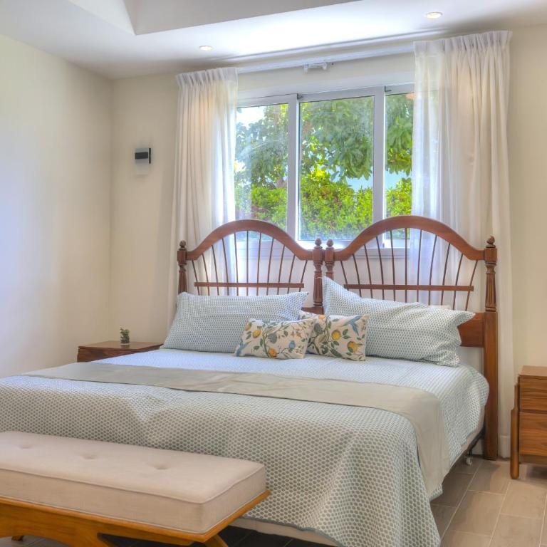 Villa Golf & Sun Retreat - Villa with Private Pool - 18