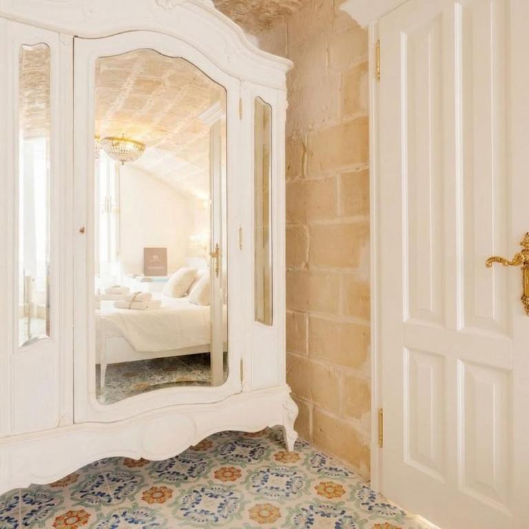 Elegant Comfort in the Historic Center-Palazzo Principessa - Appartamento con 1 Camera da Letto - 11