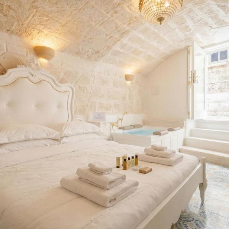 Elegant Comfort in the Historic Center-Palazzo Principessa - Appartamento con 1 Camera da Letto - 12