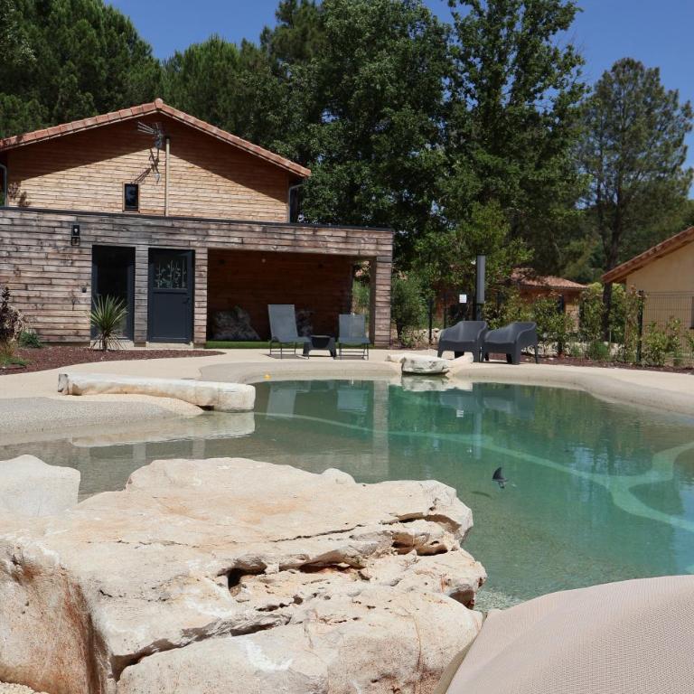 Chalet tous confort avec piscine lagon - Chalet 2 Chambres - 2